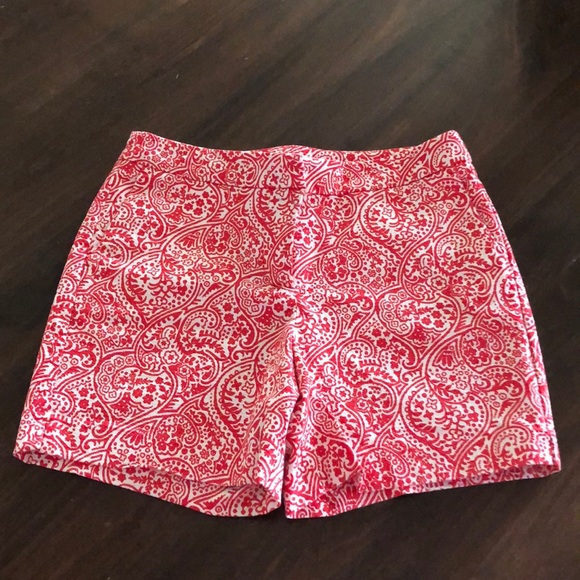 Boden Pants - Boden red paisley shorts